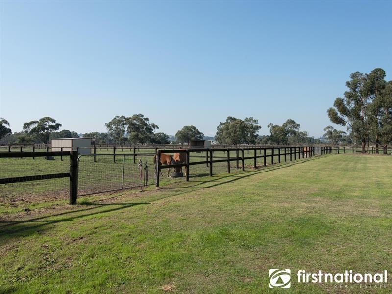 120 Sand Road, Longwarry VIC 3816