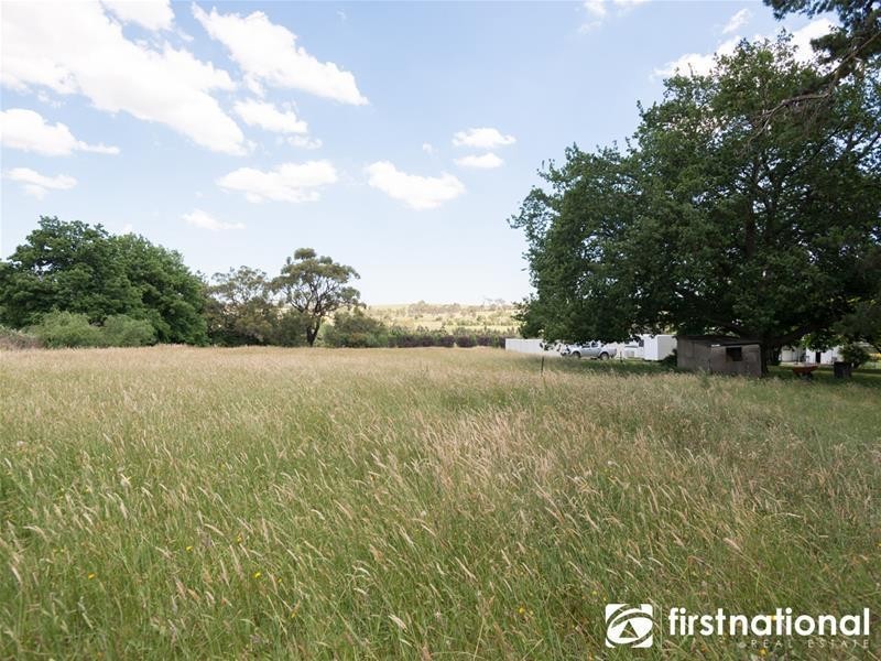 130 Mont Albert Road, Garfield VIC 3814