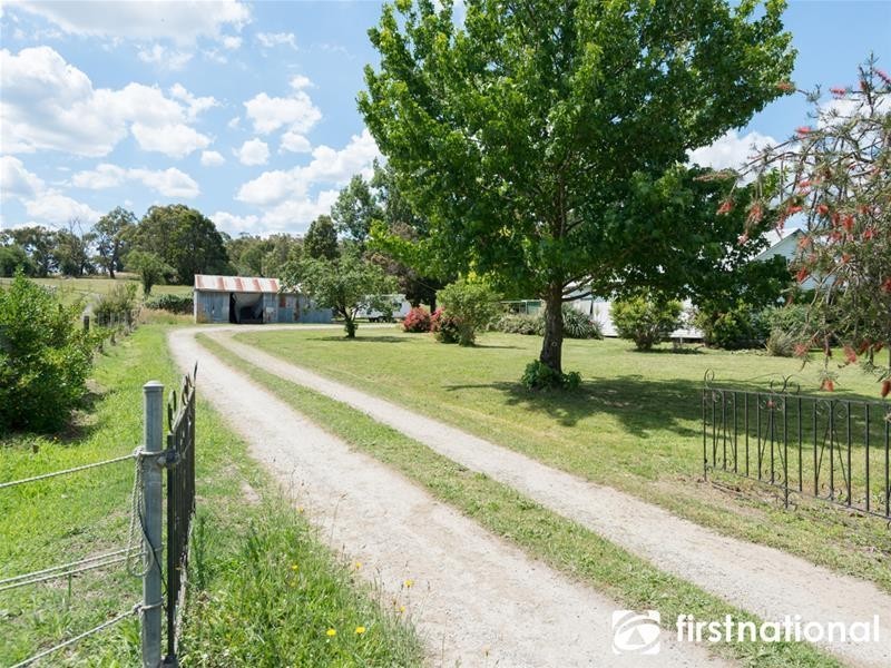 130 Mont Albert Road, Garfield VIC 3814