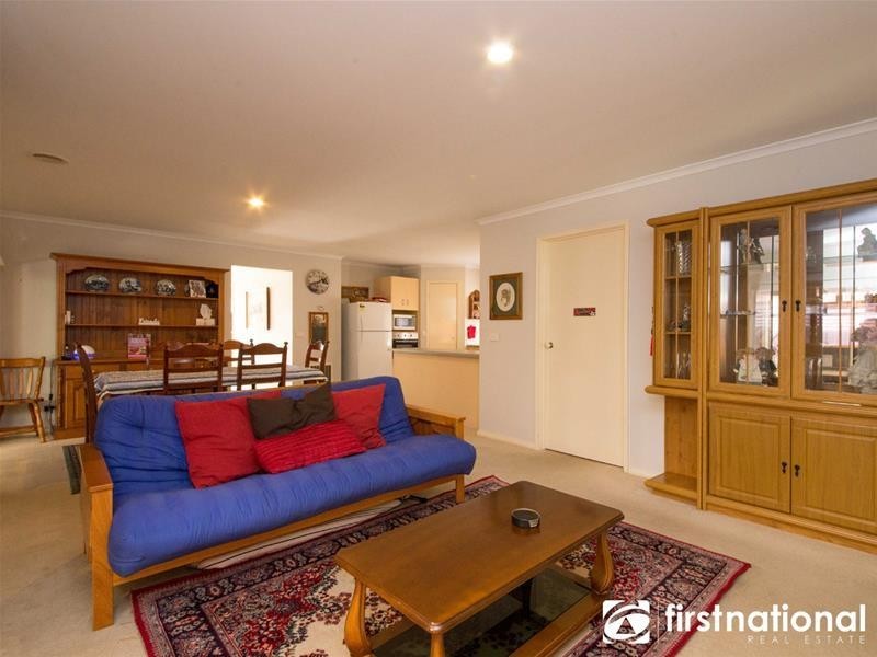 1 Gillian Place, Pakenham VIC 3810