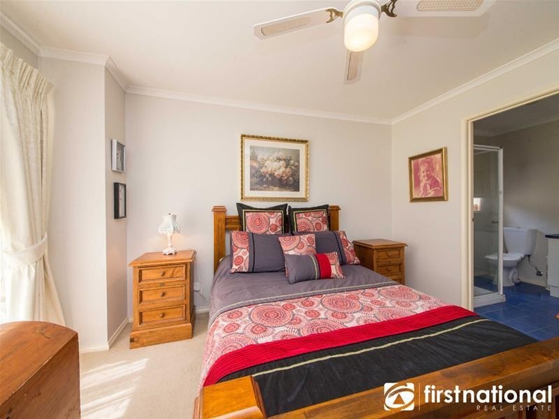 1 Gillian Place, Pakenham VIC 3810