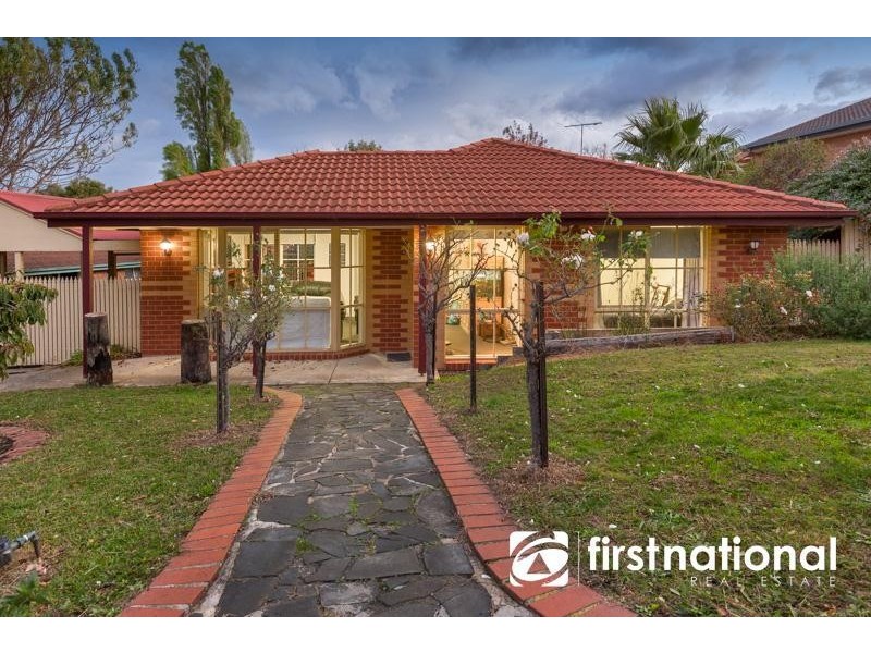 3 Highland Drive, Pakenham VIC 3810