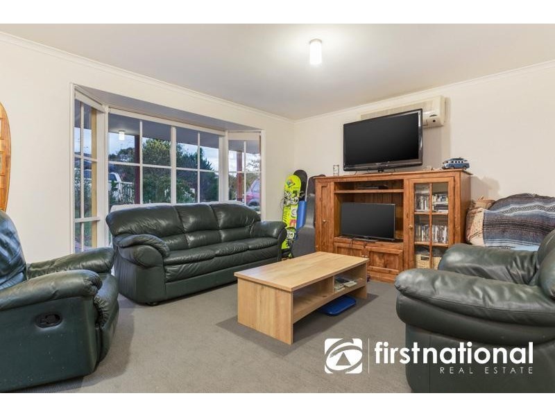 3 Highland Drive, Pakenham VIC 3810