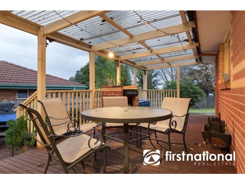 3 Highland Drive, Pakenham VIC 3810