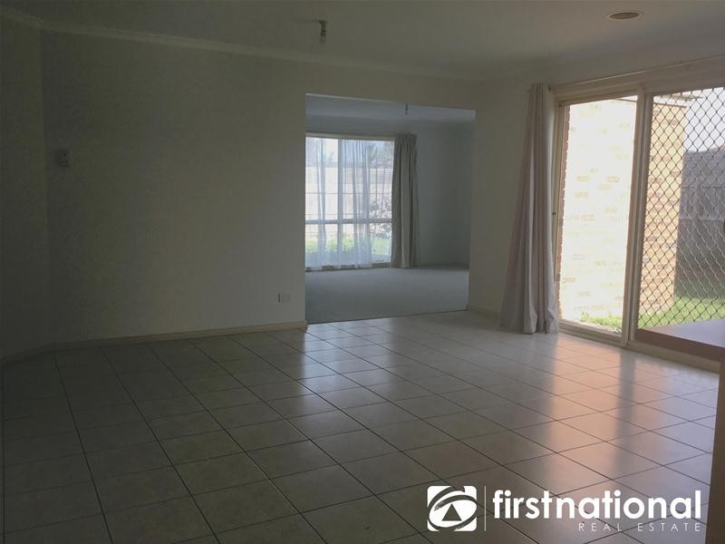 13 Wisteria Court, Pakenham VIC 3810