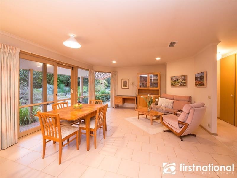 12 Christine Avenue, Berwick VIC 3806