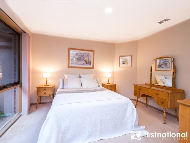 12 Christine Avenue, Berwick VIC 3806