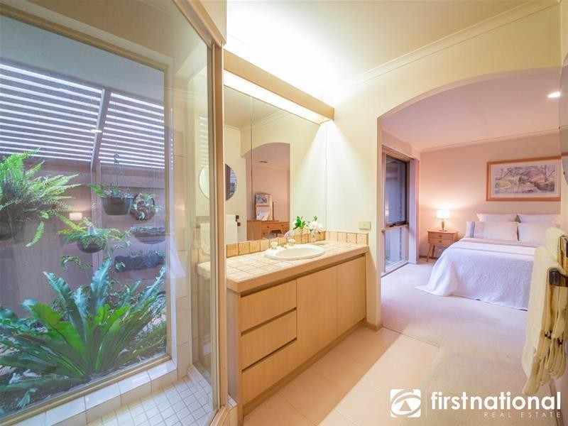 12 Christine Avenue, Berwick VIC 3806