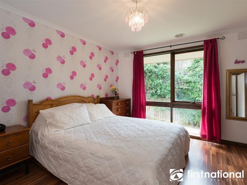 23 Outlook Drive, Berwick VIC 3806