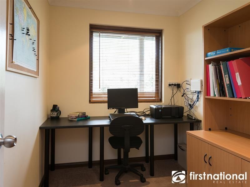 23 Outlook Drive, Berwick VIC 3806