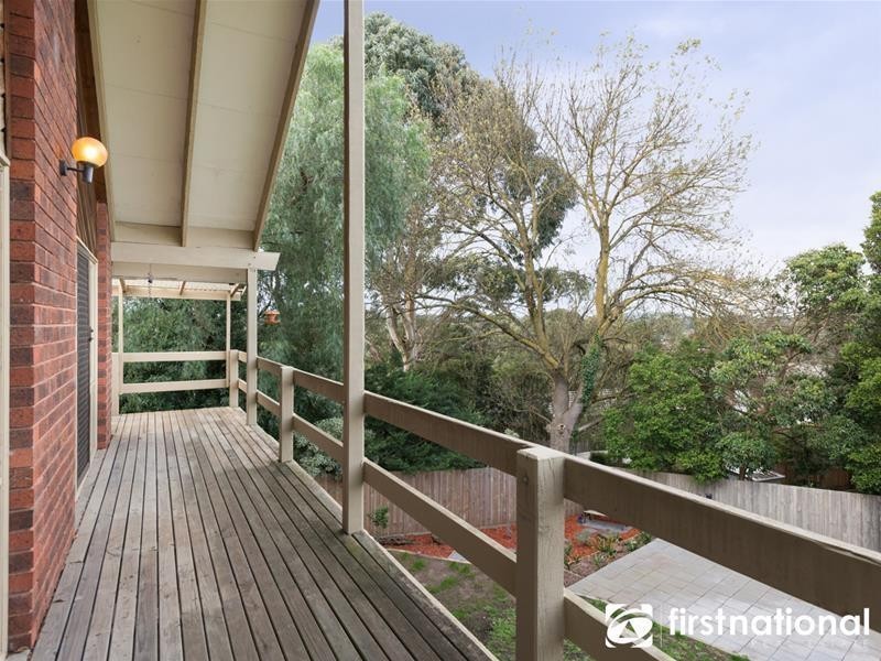 23 Outlook Drive, Berwick VIC 3806