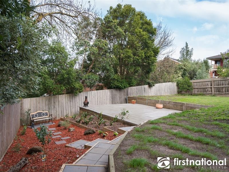 23 Outlook Drive, Berwick VIC 3806