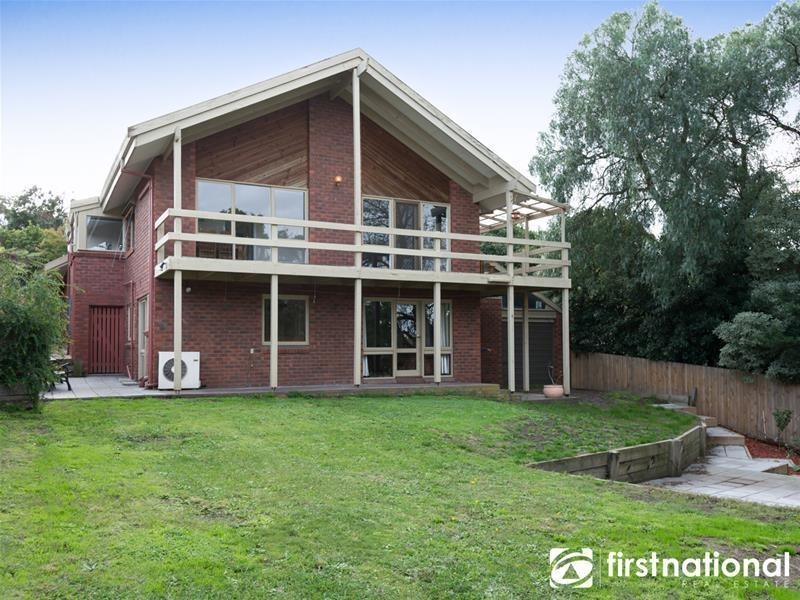 23 Outlook Drive, Berwick VIC 3806