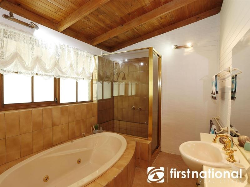 105 Mortimer Road, Maryknoll VIC 3812