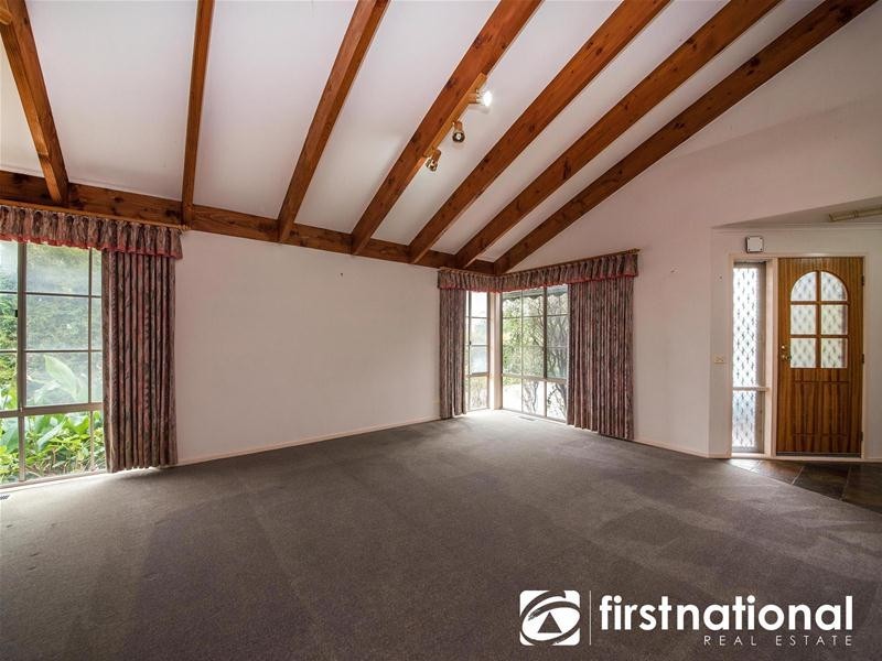 1/2 Redgum Place, Narre Warren VIC 3805