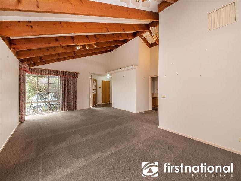 1/2 Redgum Place, Narre Warren VIC 3805