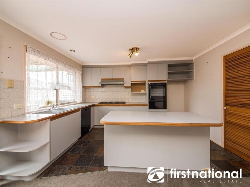 1/2 Redgum Place, Narre Warren VIC 3805