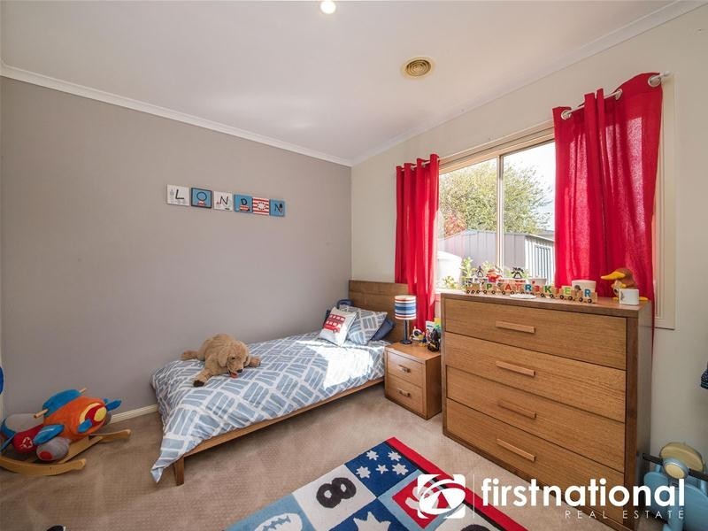 21 McCubbin Way, Berwick VIC 3806