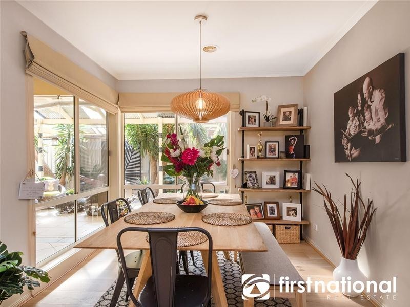 21 McCubbin Way, Berwick VIC 3806