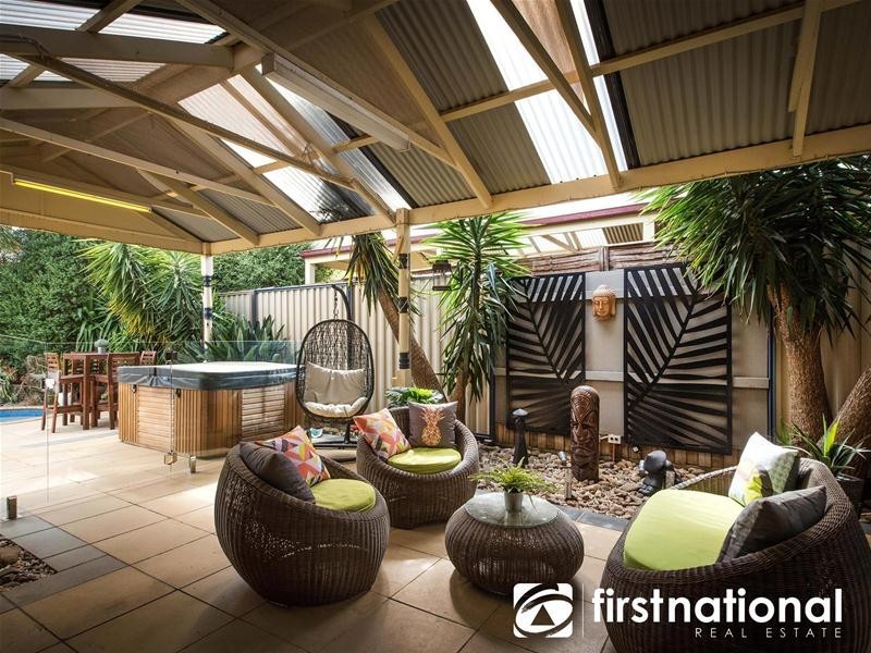 21 McCubbin Way, Berwick VIC 3806