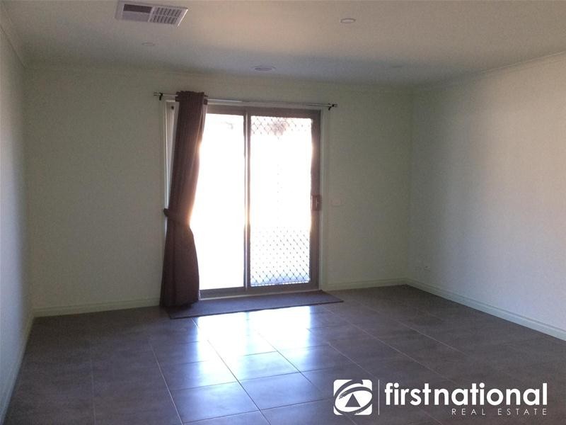 45 Belverdere Drive, Pakenham VIC 3810