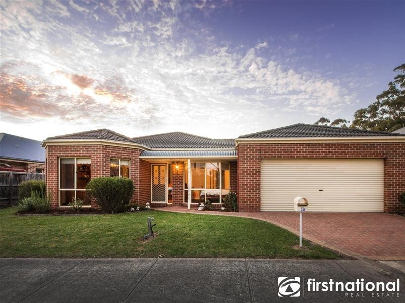 38 Stockmans Circuit, Pakenham VIC 3810