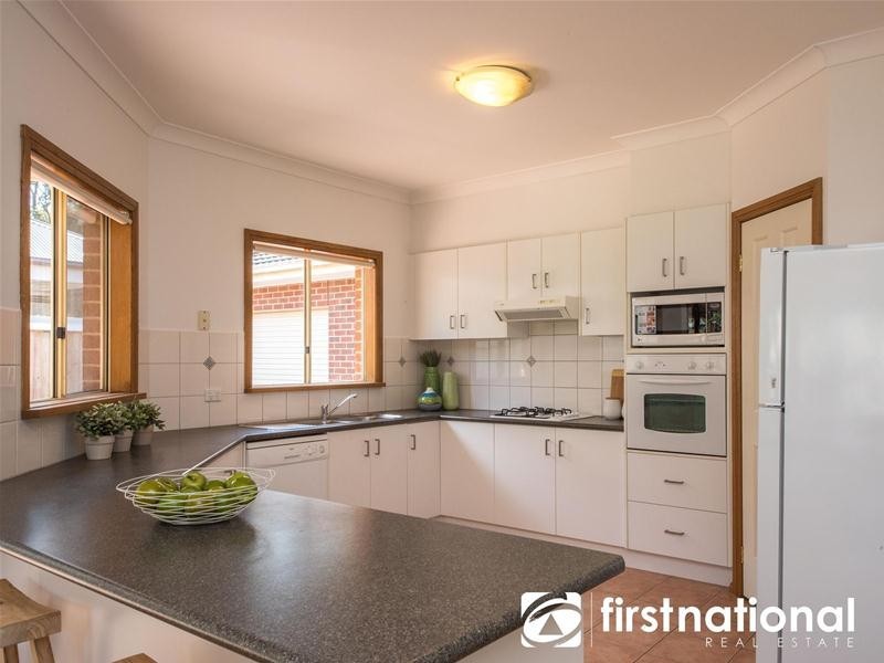 38 Stockmans Circuit, Pakenham VIC 3810