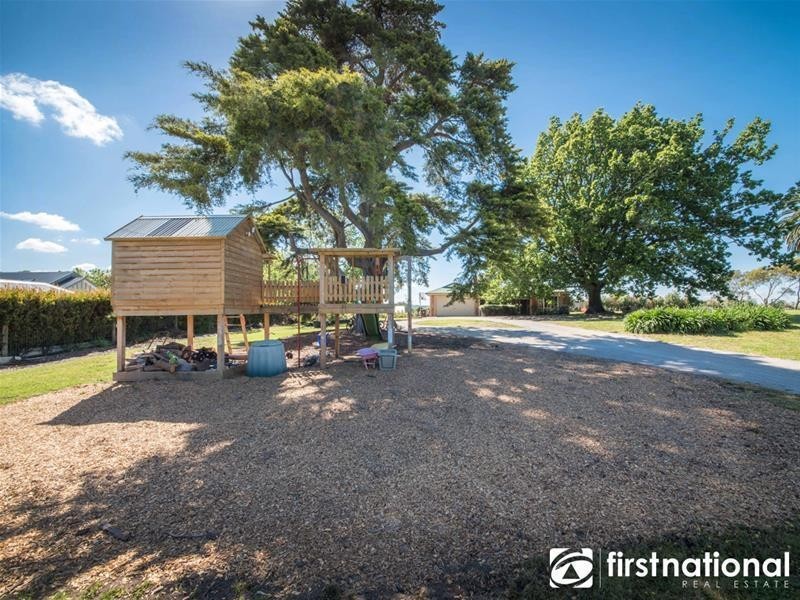 104-110 Buchanan Road, Berwick VIC 3806