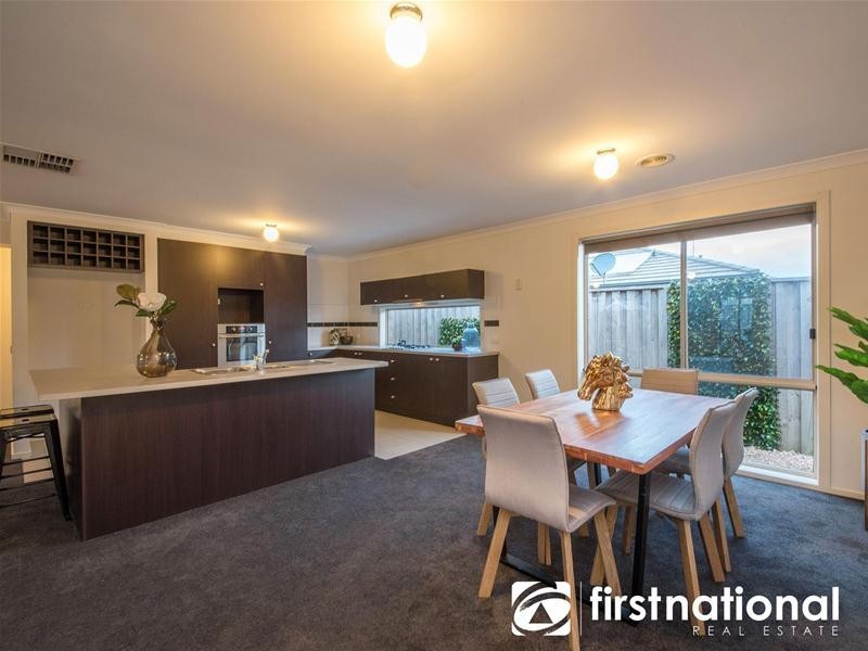 4 Melrose Street, Pakenham VIC 3810