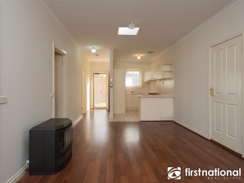 22/21-25 Parkhill Drive, Berwick VIC 3806