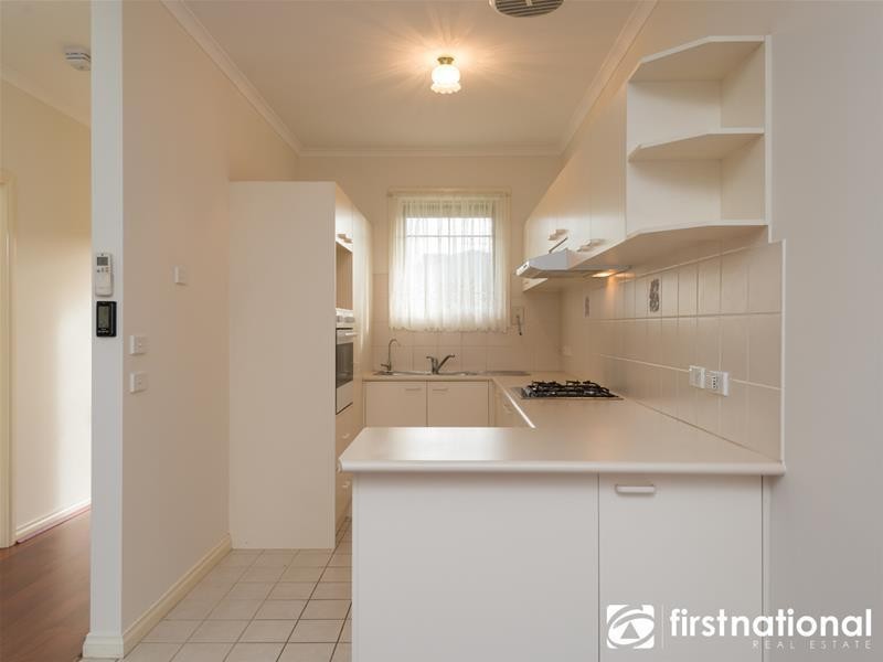 22/21-25 Parkhill Drive, Berwick VIC 3806
