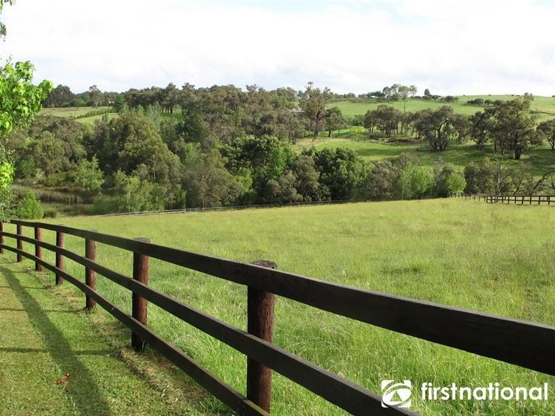 239 Altson Road, Belgrave South VIC 3160