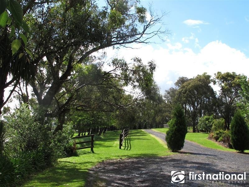 239 Altson Road, Belgrave South VIC 3160