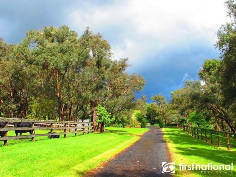 239 Altson Road, Belgrave South VIC 3160