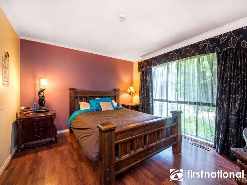 11 Terry Close, Narre Warren VIC 3805