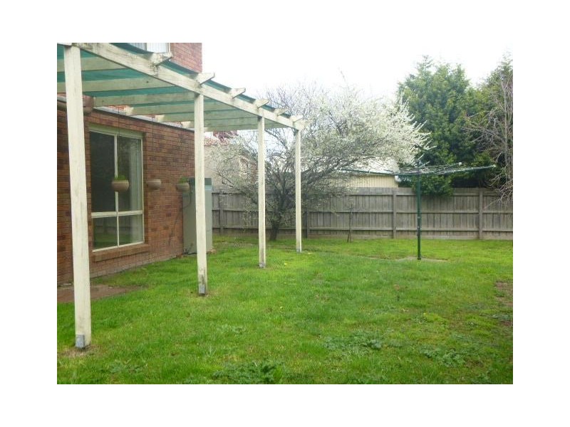 59 Bellevue Drive, Berwick VIC 3806