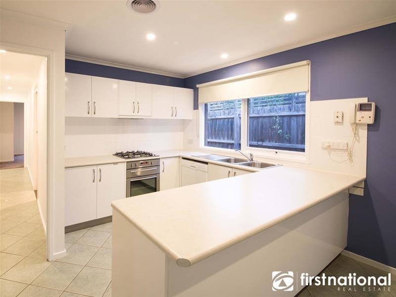 6 Venables Court, Berwick VIC 3806