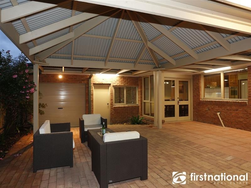13 Howell Drive, Berwick VIC 3806