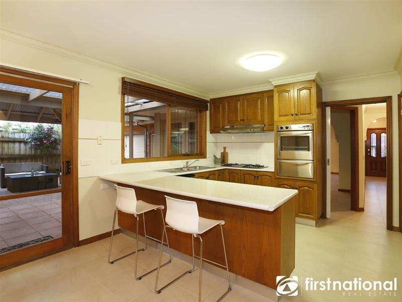 13 Howell Drive, Berwick VIC 3806