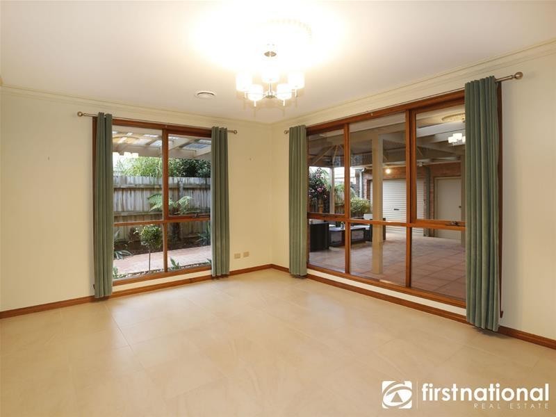 13 Howell Drive, Berwick VIC 3806