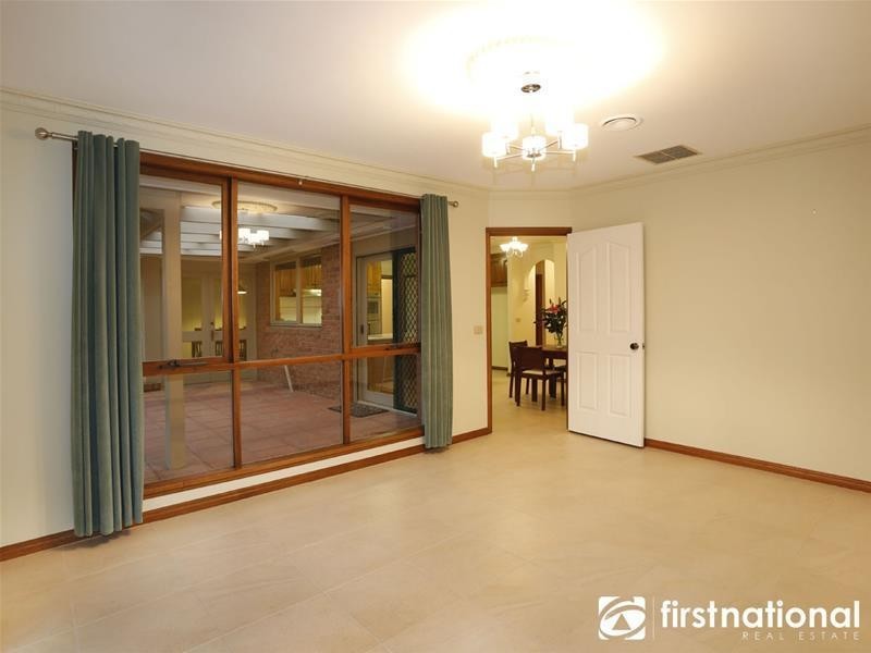 13 Howell Drive, Berwick VIC 3806