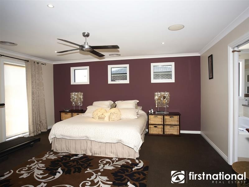 11 Mia Drive, Pakenham VIC 3810