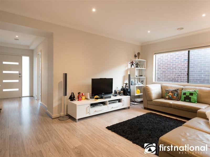 29 Cadillac Street, Cranbourne East VIC 3977