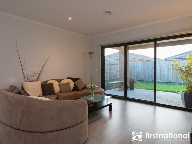 29 Cadillac Street, Cranbourne East VIC 3977