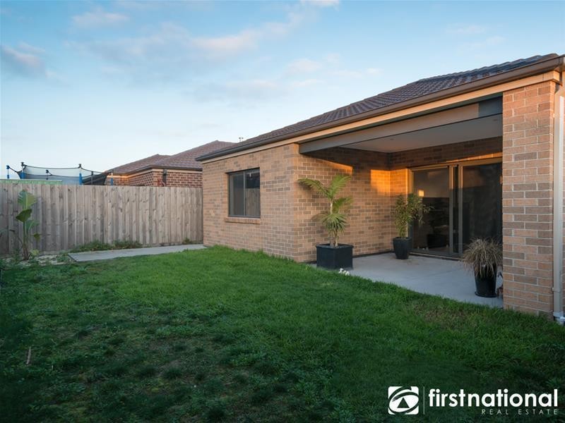 29 Cadillac Street, Cranbourne East VIC 3977