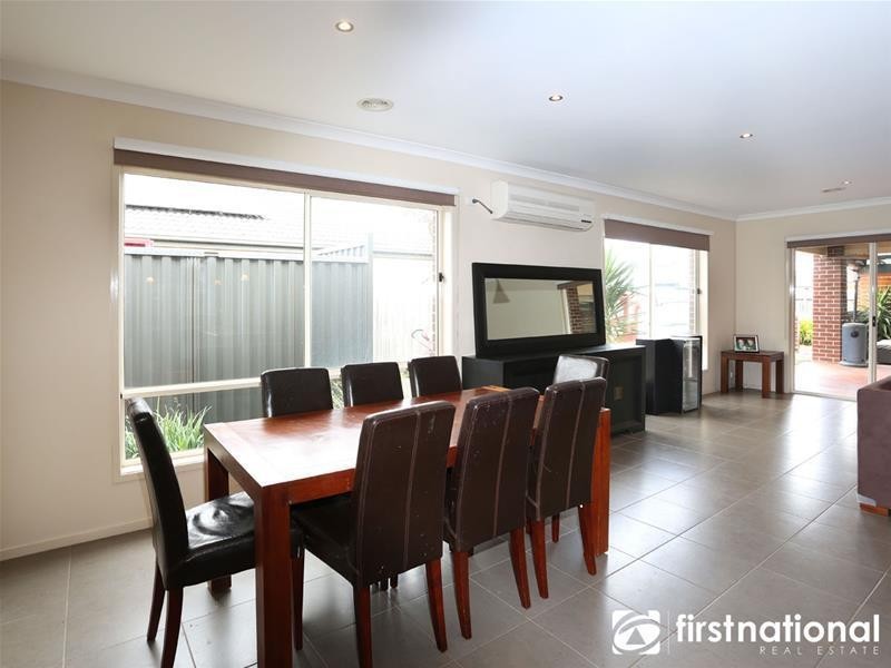 13 Red Gum Circuit, Pakenham VIC 3810