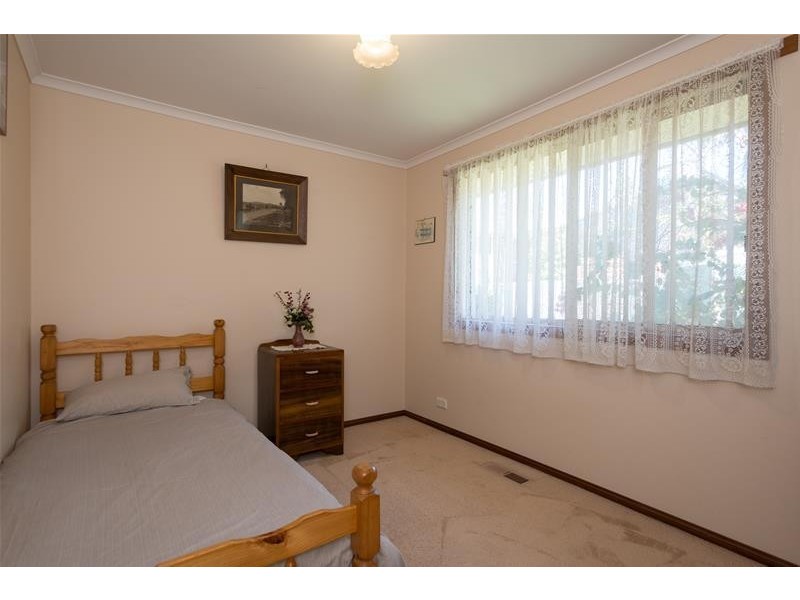 5 Owen Court, Pakenham VIC 3810