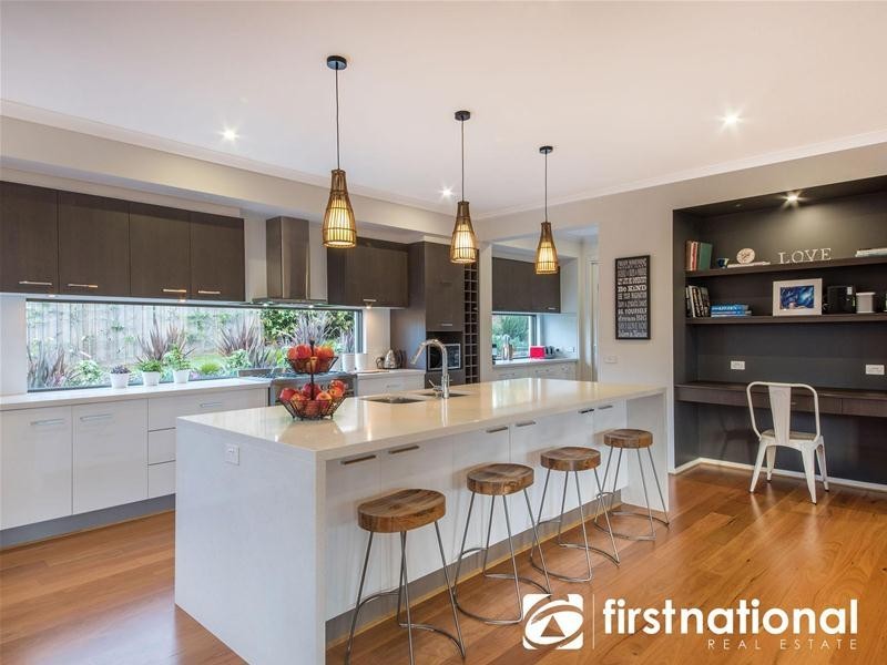 1 Milovan Crescent, Narre Warren North VIC 3804