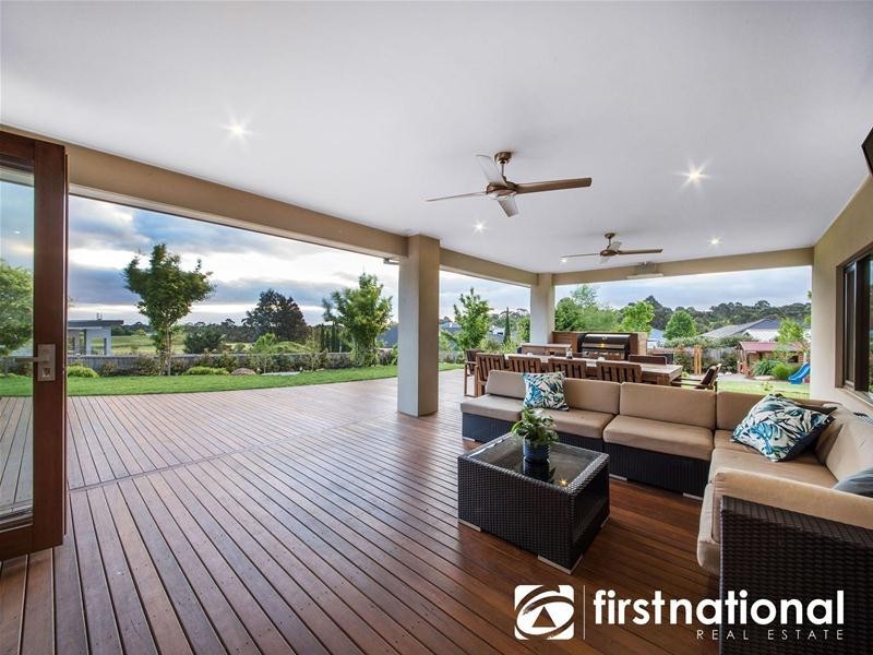 1 Milovan Crescent, Narre Warren North VIC 3804