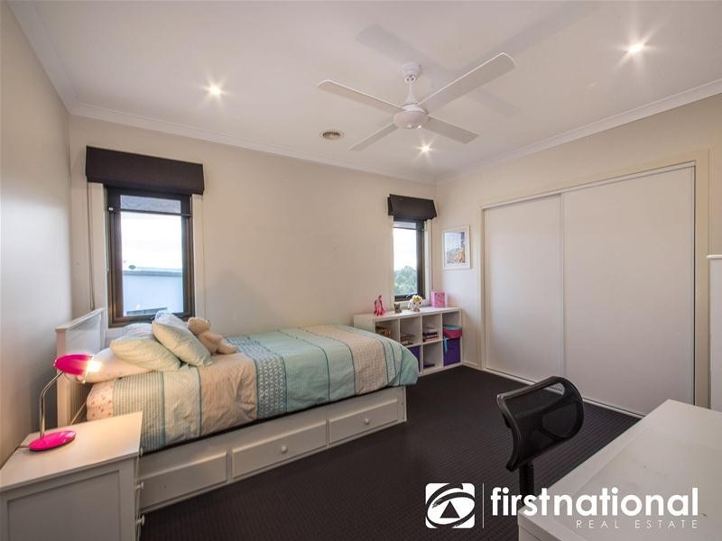 1 Milovan Crescent, Narre Warren North VIC 3804